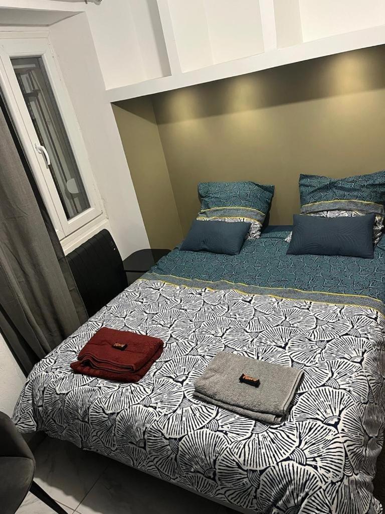 Appartamento Charmant Studio Dans Maison Sarcelles Esterno foto